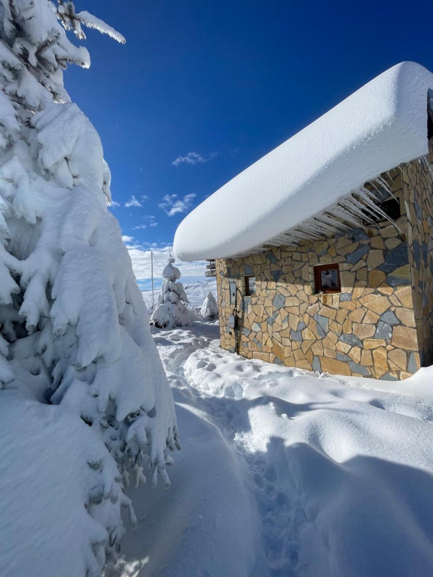 Villa 80 Kodra E Diellit Tetovo Exteriér fotografie